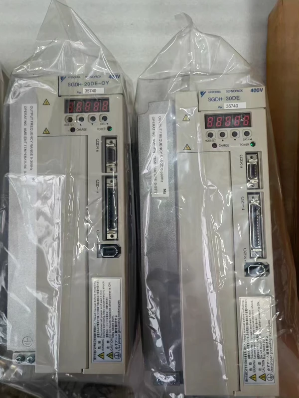 CNC Machine Automation YASKAWA SGDH-30DE Servo Solution