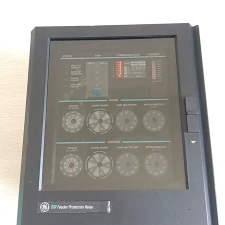 Substation Feeder Relay GEGT SR737-CASE737-1-1-HI-485 Unit