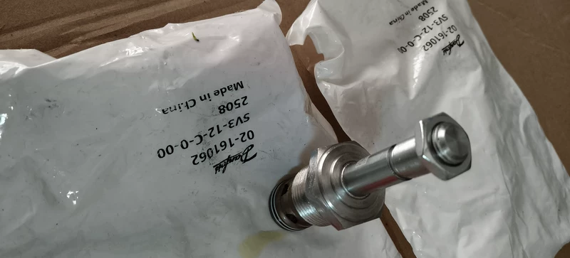 Industrial Hydraulic System SUN SV3-12-C-0-00 2508 Valve 2 Industrial Hydraulic System SUN SV3-12-C-0-00 2508 Valve - Image 2