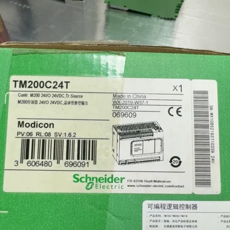 Schneider Programmable Logic Controller TM200C24T