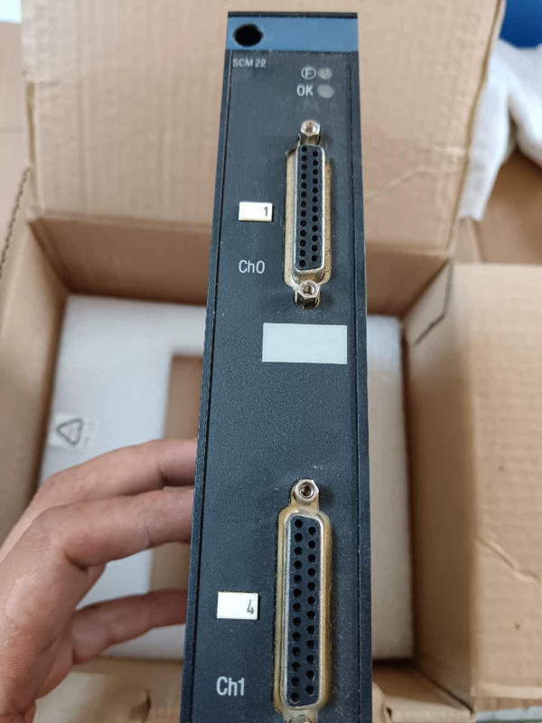Industrial Serial Communication Schneider TSXSCM2214 Module 1 Industrial Serial Communication Schneider TSXSCM2214 Module