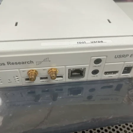 Software Defined Radio Ettus Research USRP E110 - RF Prototyping