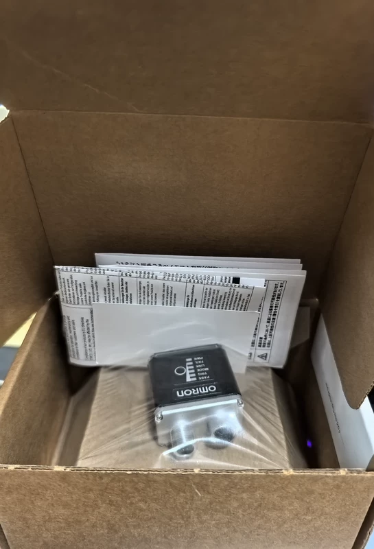 Factory Automation Barcode Scanner Omron V430-F000W12M-SRX 2 Factory Automation Barcode Scanner Omron V430-F000W12M-SRX - Image 2
