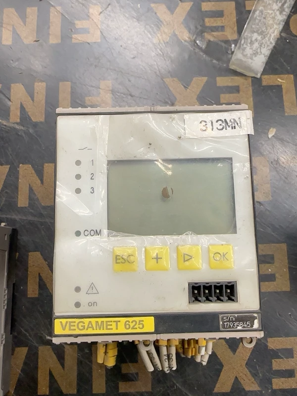 Signal Conditioning Controller VEGASEL VEGAMET625 for Process Control 1 Signal Conditioning Controller VEGASEL VEGAMET625 for Process Control