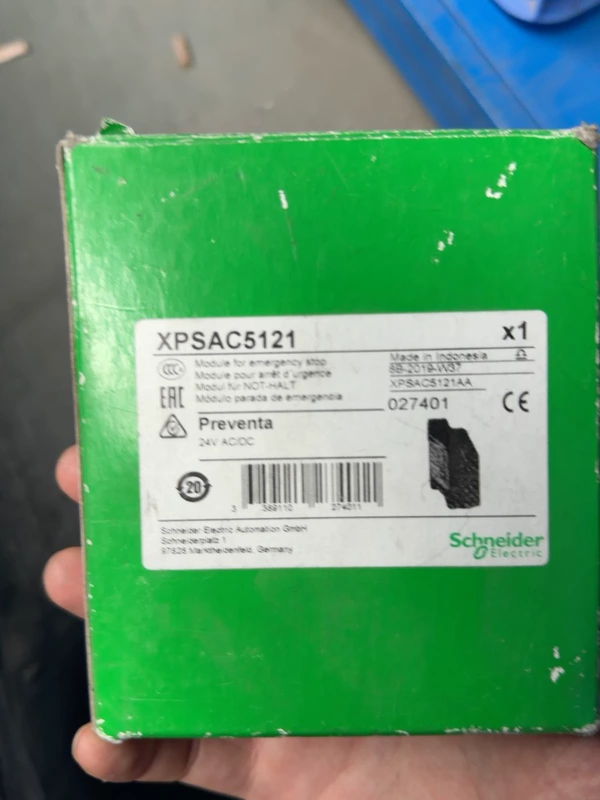 Schneider Safety Relay XPSAC5121 for Industrial Safety 1 Schneider Safety Relay XPSAC5121 for Industrial Safety