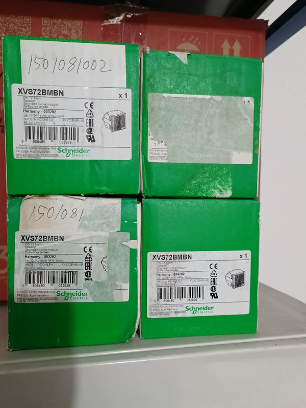 Schneider XVS73BMBN HMI Touch Screen Panel