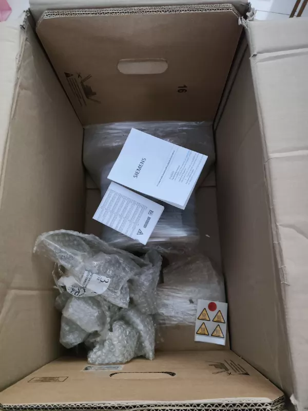 Industrial CNC Servo Motor SIEMENS 1FK7101-2AC71-1RG1 Robotics 3 Industrial CNC Servo Motor SIEMENS 1FK7101-2AC71-1RG1 Robotics - Image 3