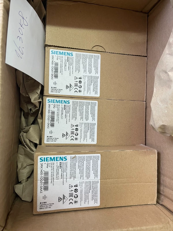 Industrial Motor Control SIEMENS 3RK1400-1DQ01-0AA3 Module 2 Industrial Motor Control SIEMENS 3RK1400-1DQ01-0AA3 Module - Image 2