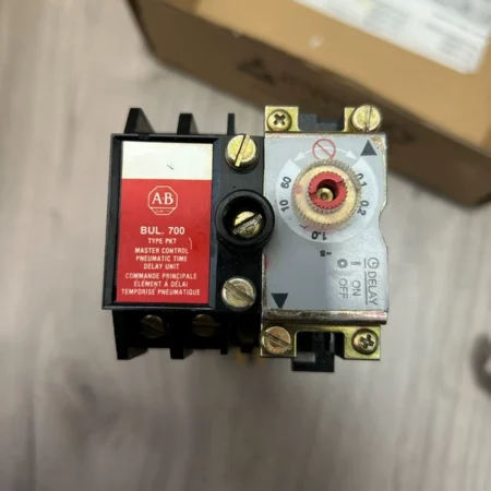 Industrial Timing Control Allen-Bradley 700-PK400A1 700-PKT Relay