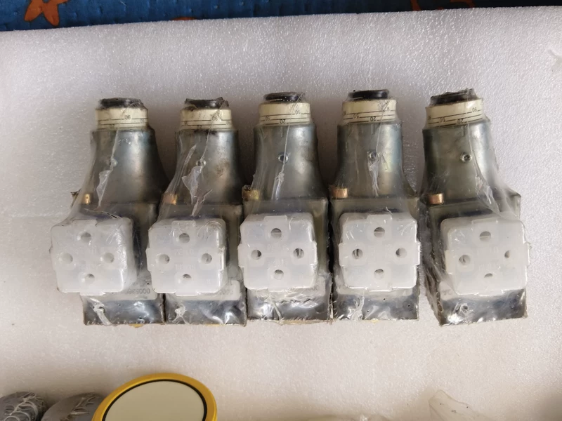 Industrial Hydraulic Valve Rexroth HED 8 OA 12/100K14 00053690