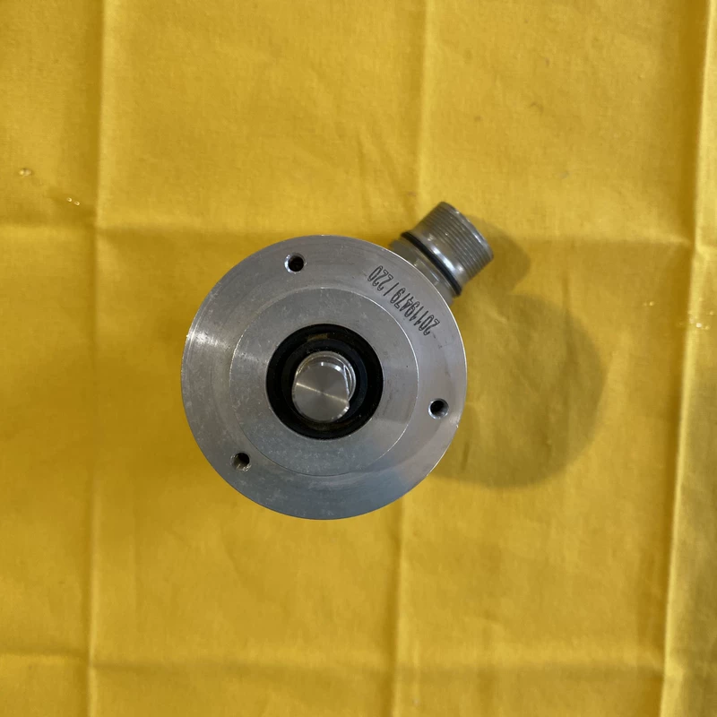 Industrial Automation Encoder TWK KBD58-K8192R L01 555617 for CNC 3 Industrial Automation Encoder TWK KBD58-K8192R L01 555617 for CNC - Image 3