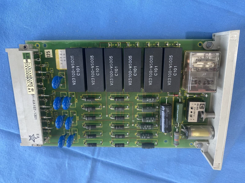 Reliable Switching Board SIEMENS LBF3610000 7TR3011-3 2 Reliable Switching Board SIEMENS LBF3610000 7TR3011-3 - Image 2