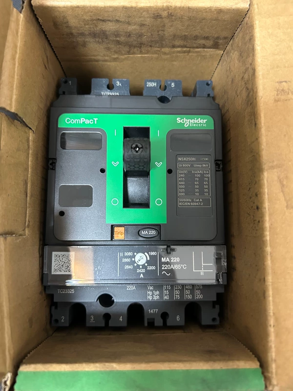 Motor Protection Schneider NSX250H MA220A Distribution Panel 2 Motor Protection Schneider NSX250H MA220A Distribution Panel - Image 2