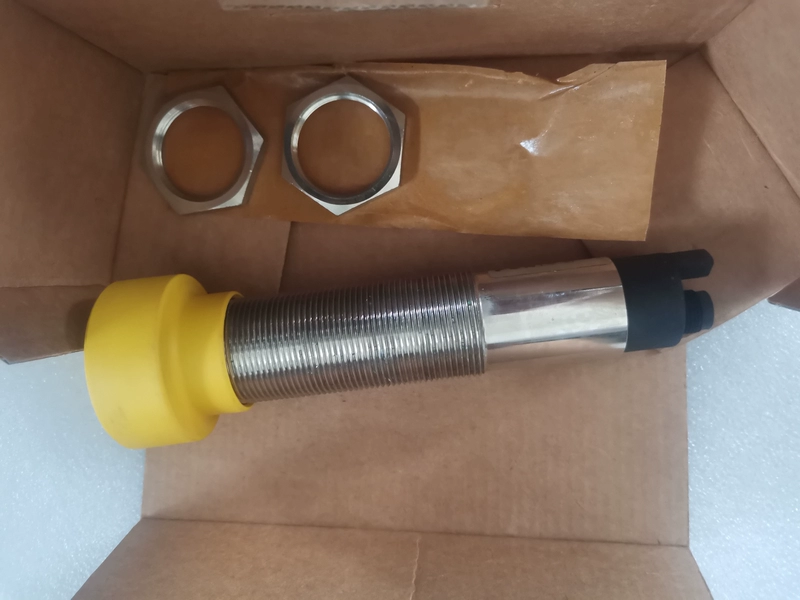 Tank Level Monitoring TUROK RUC300-M3047-AP8X-H11 Sensor 1 Tank Level Monitoring TUROK RUC300-M3047-AP8X-H11 Sensor