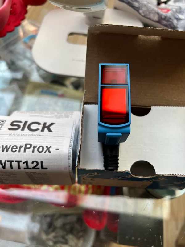 Automation Solution SICK WTT12L-B2563 for Material Handling 3 Automation Solution SICK WTT12L-B2563 for Material Handling - Image 3