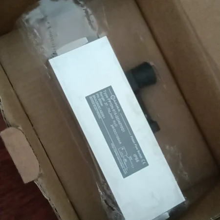 Industrial Flow Switch BANNA FP10N-015-GDA070Q1 Sensor