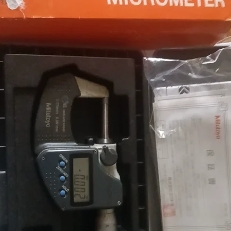 Digital Micrometer Mitutoyo 293-240-30 MDC-25PX Precision