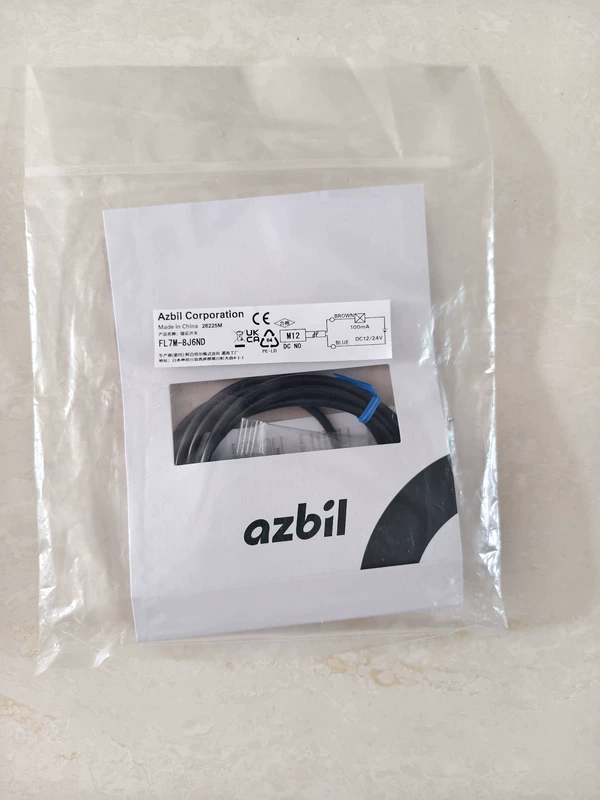 Conveyor Detection with azbil FL7M-8J6ND Proximity Sensor 1 Conveyor Detection with azbil FL7M-8J6ND Proximity Sensor