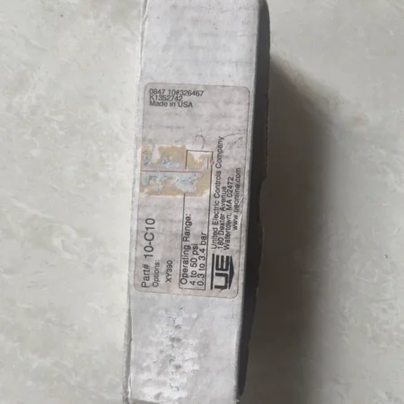 Industrial Pressure Switch UE 10-C10 for Reliable Control