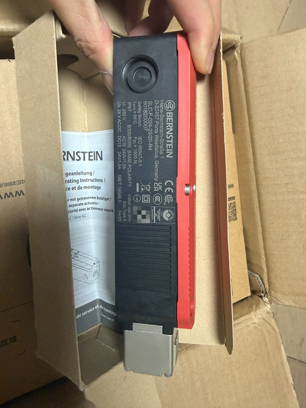 Guard Locking Solution BERNSTEIN SLC-F-024-20/20-R4 Machine Safety 3 Guard Locking Solution BERNSTEIN SLC-F-024-20/20-R4 Machine Safety - Image 3