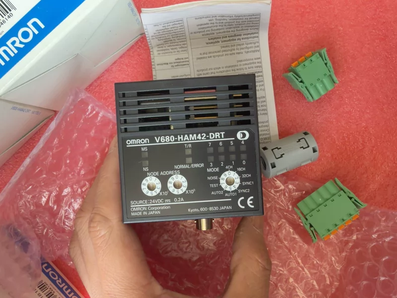 DeviceNet Magnetic Safety Switch Omron V680-HAM42-DRT 3 DeviceNet Magnetic Safety Switch Omron V680-HAM42-DRT - Image 3