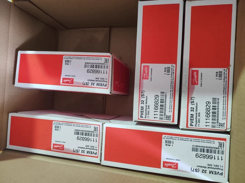 Industrial Pneumatic Control Danfoss PVEM32(S7) 11166829 1 Industrial Pneumatic Control Danfoss PVEM32(S7) 11166829