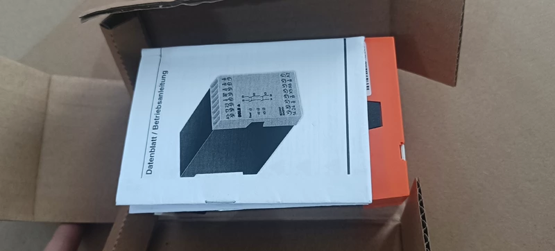 Safety Relay Dold BD5987.02 for Machine Control Applications 3 Safety Relay Dold BD5987.02 for Machine Control Applications - Image 3