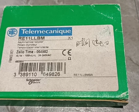 Multifunction Time Relay Schneider RE11LLBM for Control