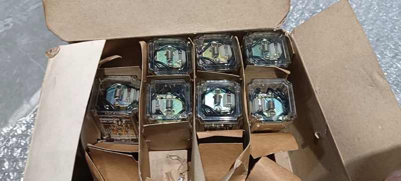 Machine Monitoring Omron MK3PN Indicator Relay Solution 2 Machine Monitoring Omron MK3PN Indicator Relay Solution - Image 2