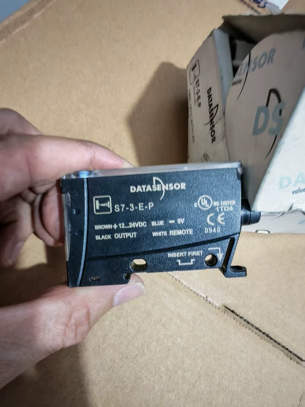Datasensor S7-3-E-P Fiber Optic Amplifier Sensor for 3 Datasensor S7-3-E-P Fiber Optic Amplifier Sensor for - Image 3