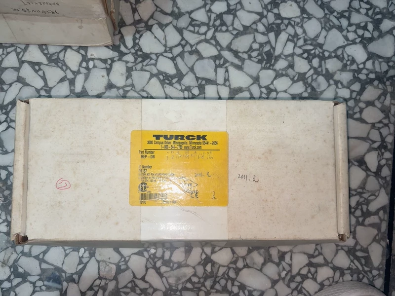 TURCK REP-DN1-800-544-7769 Industrial RFID Sensor Module 2 TURCK REP-DN1-800-544-7769 Industrial RFID Sensor Module - Image 2