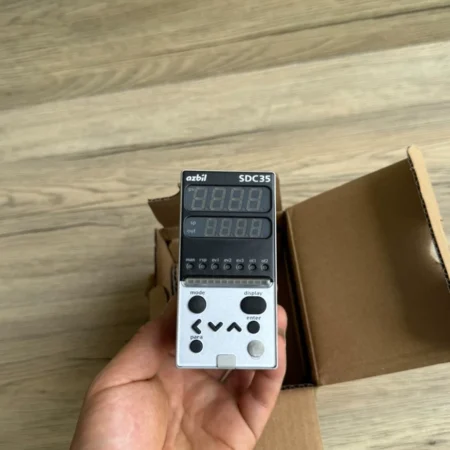 Temperature Control Module azbil C35TVCUA120A 100-240V