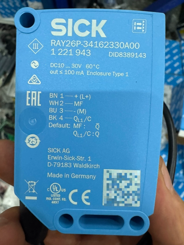 SICK RAY26P-34162330A00 1221943 Photoelectric Sensor 1 SICK RAY26P-34162330A00 1221943 Photoelectric Sensor