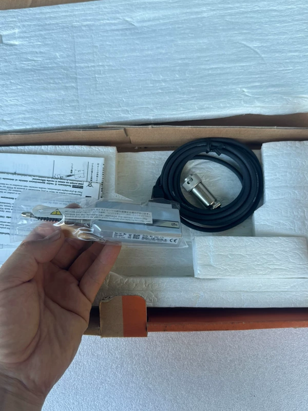 Linear Gauge Mitutoyo LGF-0510L-B for Measurement 2 Linear Gauge Mitutoyo LGF-0510L-B for Measurement - Image 2