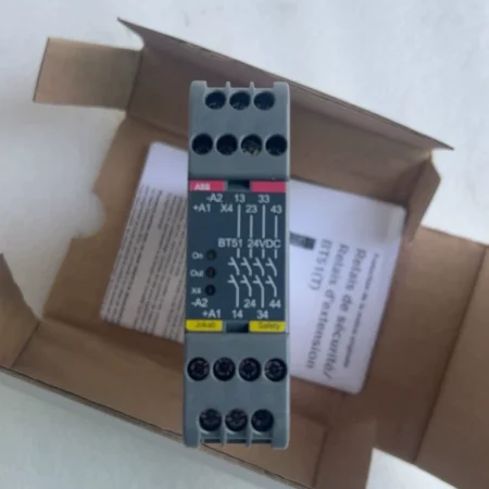 ABB BT51 2TLA010033R2000 Safety Relay Industrial Control