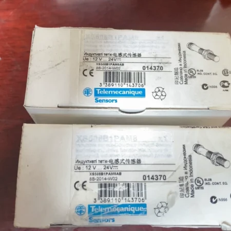 Schneider XS508B1PAM8AB Inductive Proximity Sensor M30