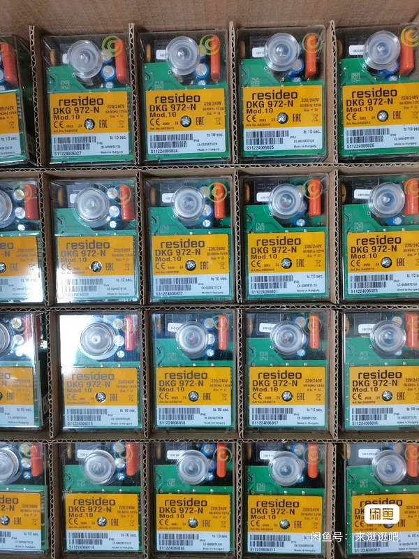 Gas Burner Controller Resideo DKG 972-N for Heating 1 Gas Burner Controller Resideo DKG 972-N for Heating