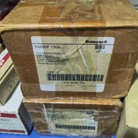 Protection Relay Honeywell RA890F 1304 Burner Control
