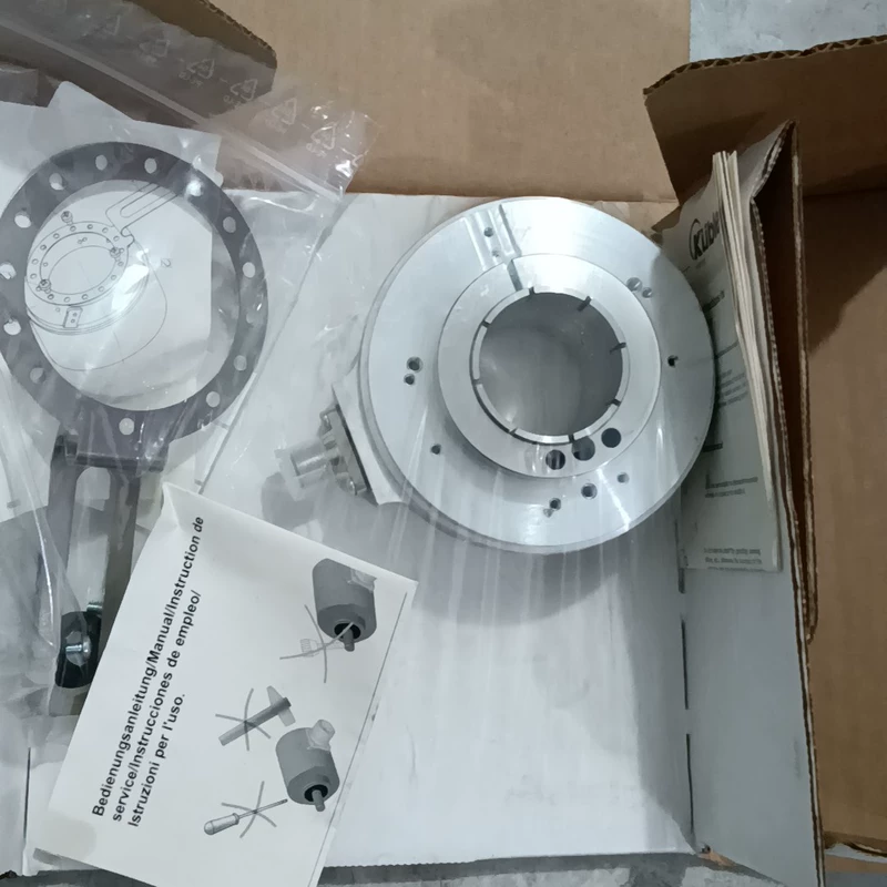 Kubler 8.A02H.522E.0512 Rotary Encoder High Precision Sensor 3 Kubler 8.A02H.522E.0512 Rotary Encoder High Precision Sensor - Image 3
